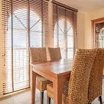 2 Bedroom Gorgeous Apartment In Malaga