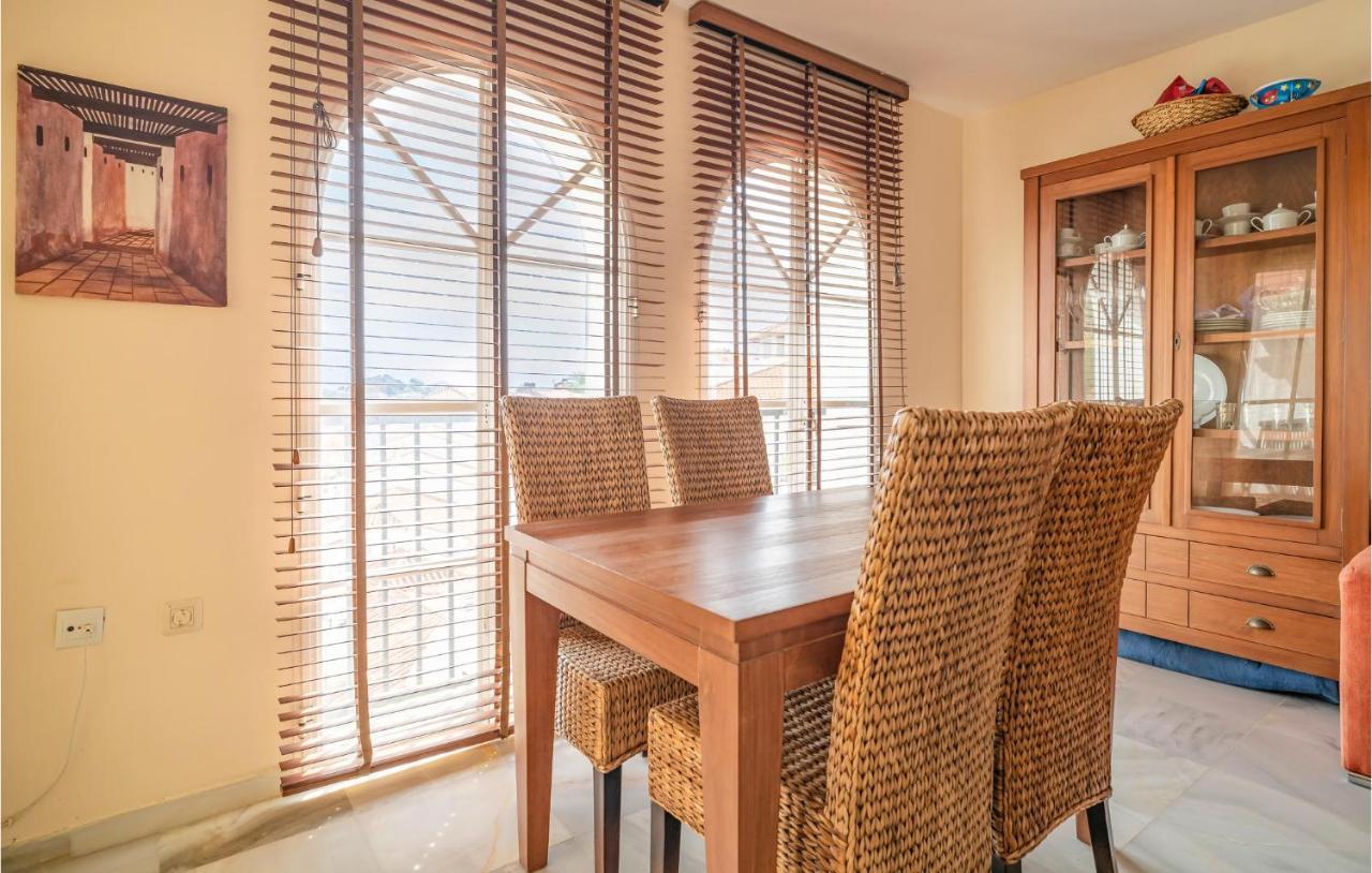 2 Bedroom Gorgeous In *